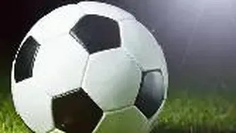 勇士遭快船强力反击，7将齐飞赢下关键战，小卡与乔治发挥出色