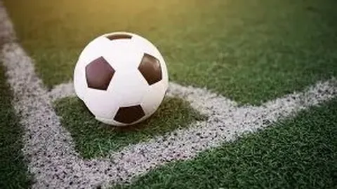 独行侠以37分优势击败雷霆，东契奇三双闪耀，波神贡献17+13