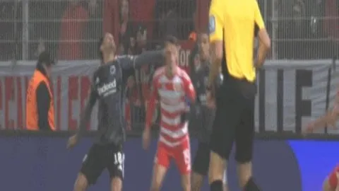 “利雅得胜利迎战麦加统一：C罗担任领队，马内与拉波尔特首秀登场”